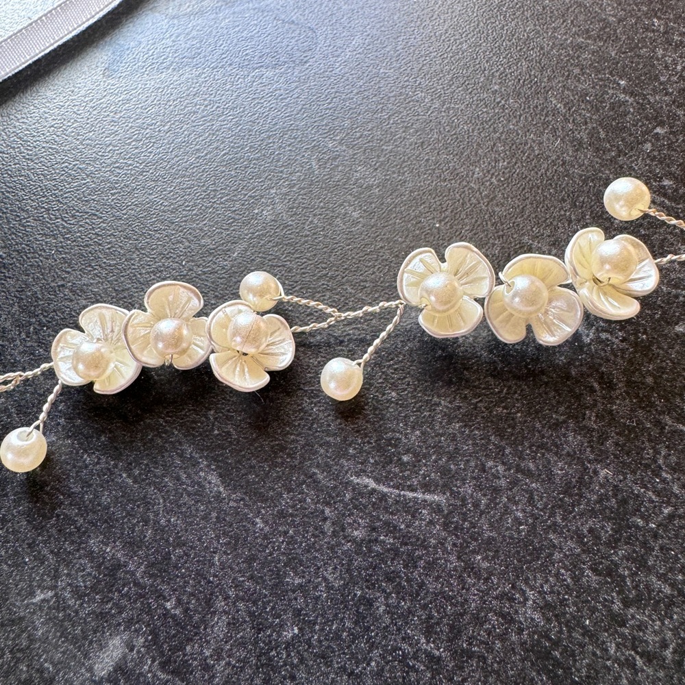 Bridal Flower & Pearl Headband Hair New! Flower Girl, 1st Communion, Bridesmaid